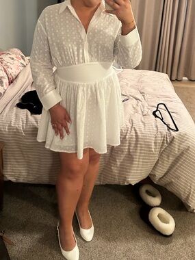Miss Circle White Lace Mini Dress